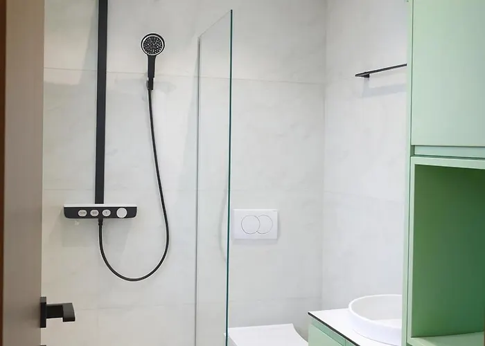 Modern Open Space Near Center Appartamento