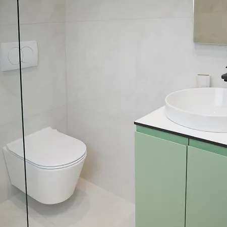 Modern Open Space Near Center Appartement *