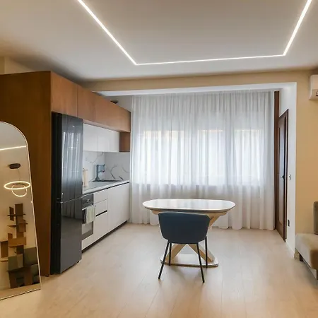 Modern Open Space Near Center Appartement *